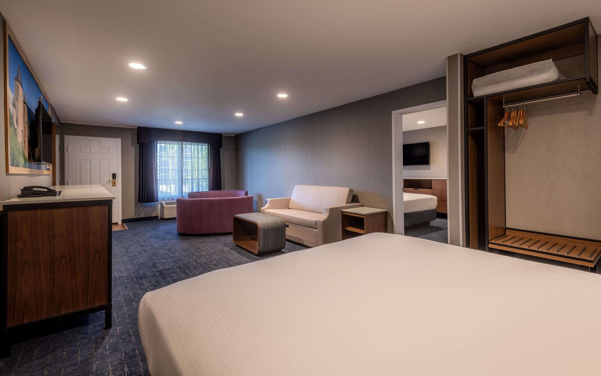 Anaheim Camelot Inn & Suites Buitenkant foto